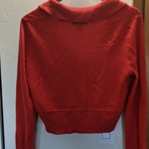 Adorable crop sweater